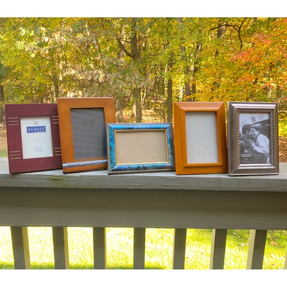 Frames (5) - Picture 1 of 3